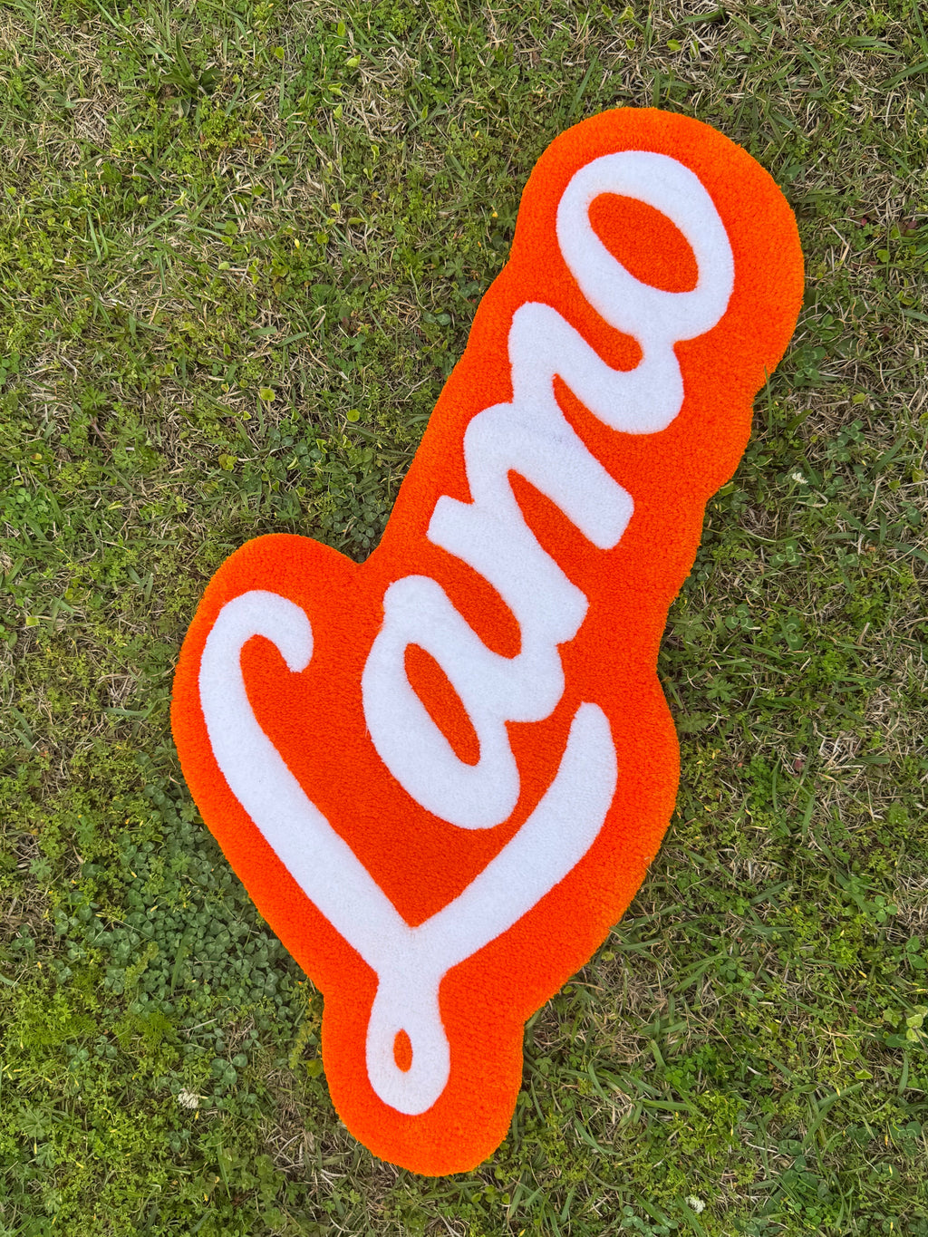 Custom Design Tufted Rug – Personalized Handmade Rug, Custom, Logo or Image Rug, Aesthetic Room Decor, Unique Gift Idea
 upload image